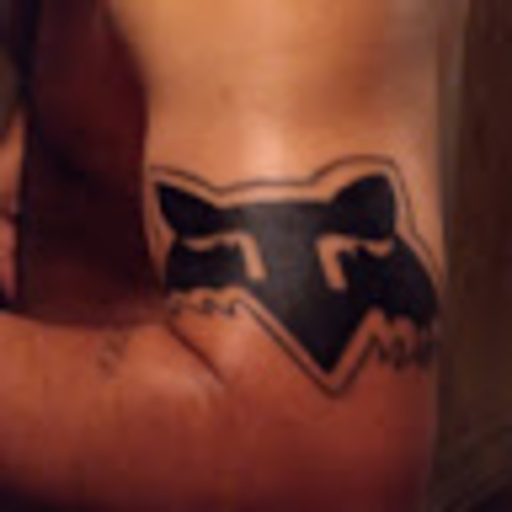 Meet your Posher, Carlos